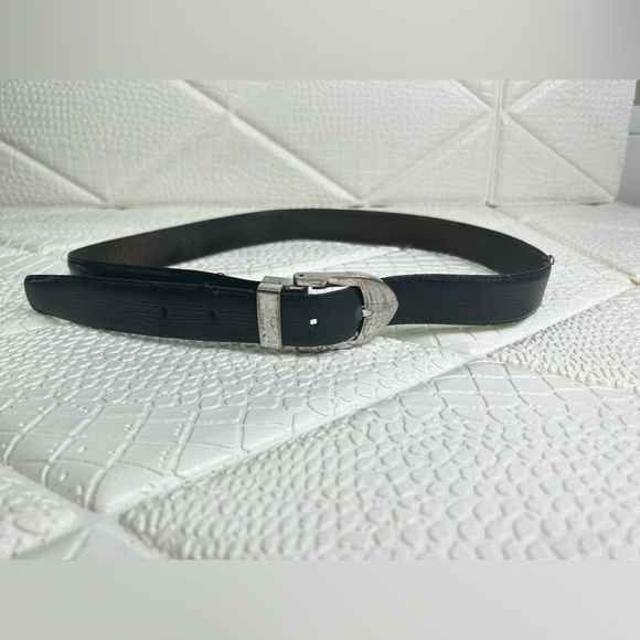 Louis Vuitton Black Leather Belt - Picture 2 of 9